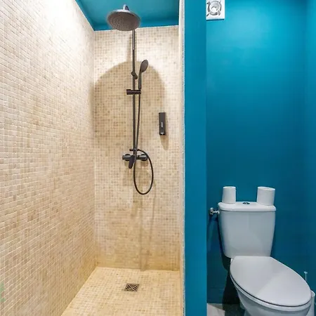 Superbe Studio Avec Jacuzzi Et équipé Apartamento Wasquehal